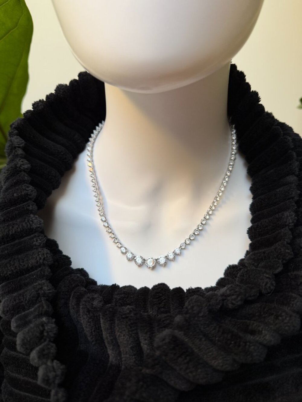 NEW Radiance by Absolute 18" Graduated 120-Facet Round Tennis Necklace - 28.55ct